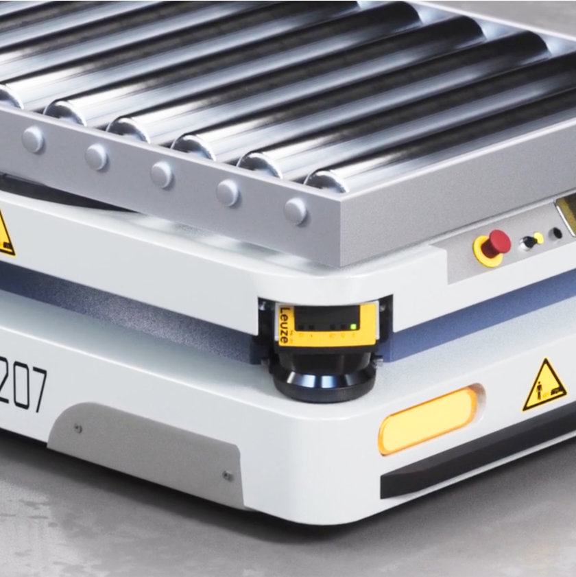 Leuze RSL 200 Sicherheits-Laserscanner im Einsatz in einer industriellen Anwendung